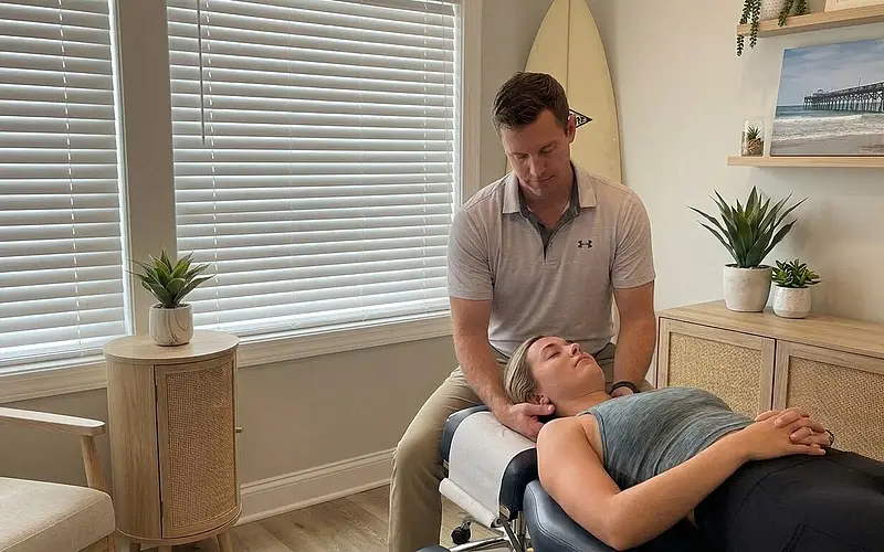 Can Chiropractic Care in Surf City Help With Daily Neck Pain?