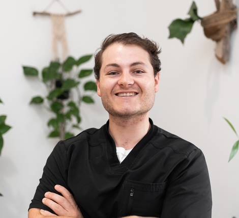 Meet Dr. Jonathan Amdur
